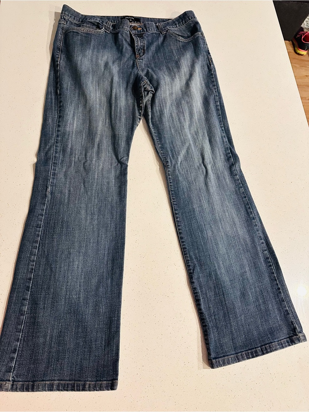 Daisy Fuentes Medium Blue Flare Jeans